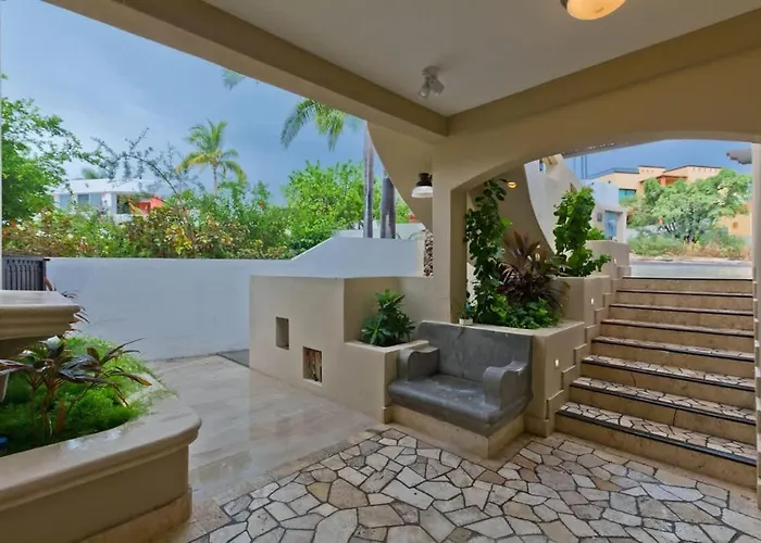 Holiday home Marbella Lane - Stylish Private Oceanviews *