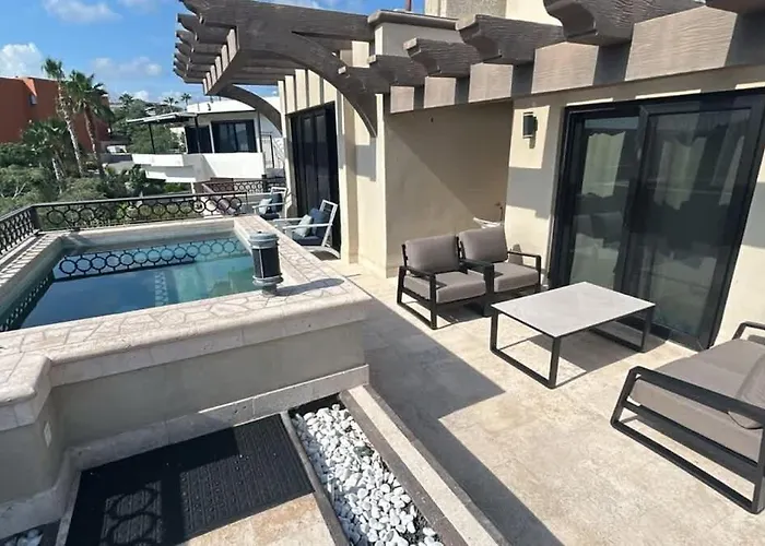Holiday home Marbella Lane - Stylish Private Oceanviews *